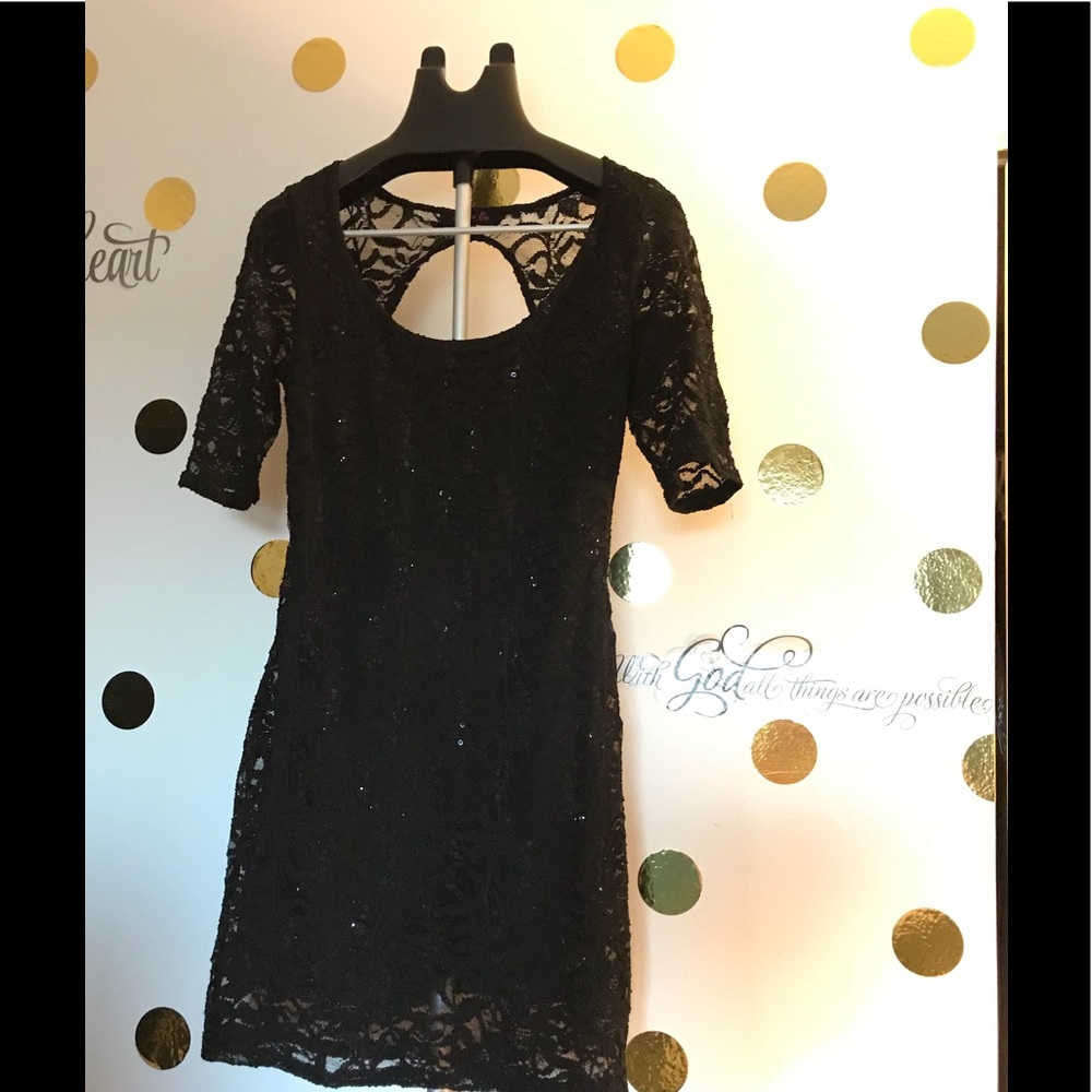 🎄Backless Sparkly Lace Little Black Dress🎄